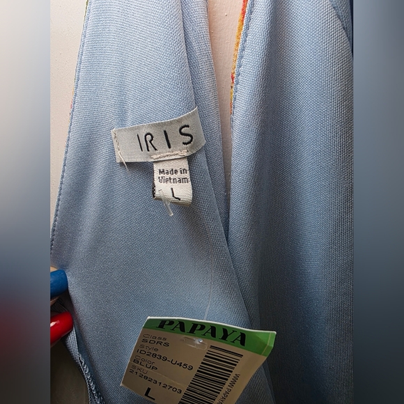 IRIS Spaghetti Strap Blue Floral Summer Dress- Size Lg NWT - Picture 4 of 8